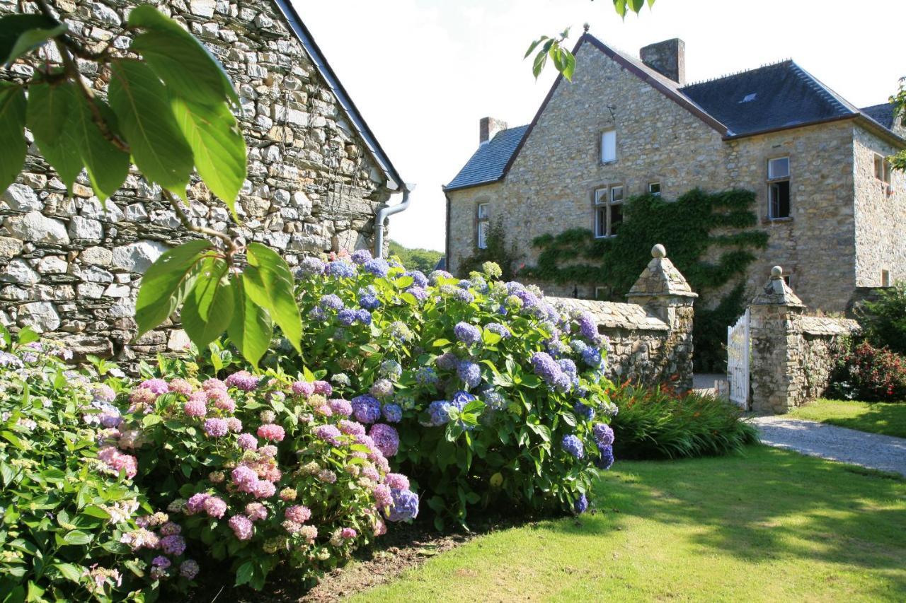 Le Manoir De La Fieffe Bed & Breakfast Шербур-ан-Котентан Екстериор снимка